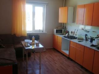 2-комн. квартира, 71.2 м², 2/3 этаж