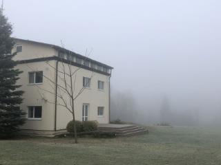  дом, 175.2 м², 100 соток