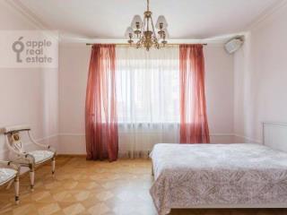 4-комн. квартира, 180 м², 14/17 этаж