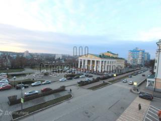 2-комн. квартира, 72 м², 4/5 этаж