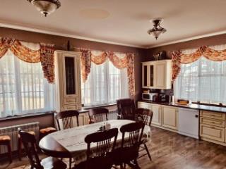 2-этажный коттедж, 220 м², 20 соток