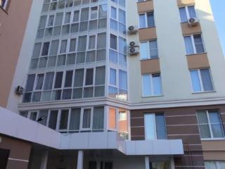 2-комн. квартира, 82 м², 7/7 этаж