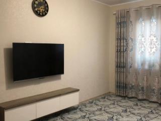 2-комн. квартира, 67 м², 8/9 этаж