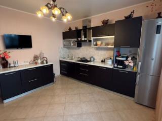 3-комн. квартира, 103 м², 4/6 этаж