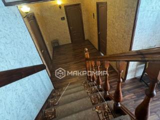  дом, 187.3 м², 18.3 соток