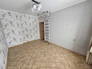 4-комн. квартира, 98.5 м², 1/4 этаж