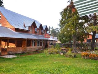 3-этажный дом, 258.5 м², 20 соток