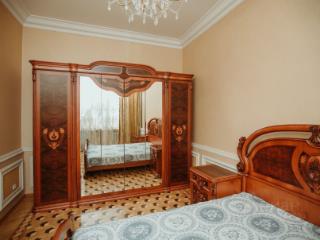 4-этажный дом, 539 м², 8 соток