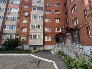 3-комн. квартира, 100 м², 1/9 этаж