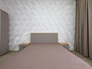 2-комн. квартира, 80 м², 5/7 этаж