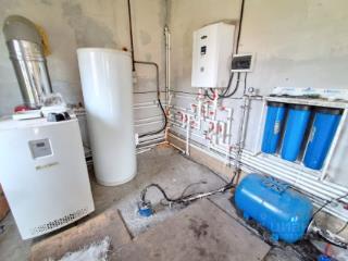 3-этажный дом, 208.2 м², 7 соток