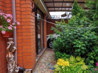 3-этажный дом, 253 м², 4.3 сотки