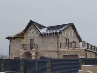  дом, 280 м², 15 соток