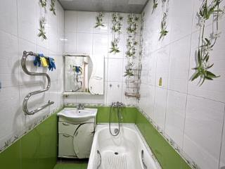 4-комн. квартира, 79.9 м², 1/2 этаж