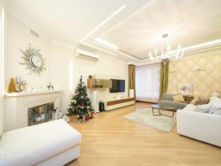 5-комн. квартира, 215.9 м², 3/19 этаж