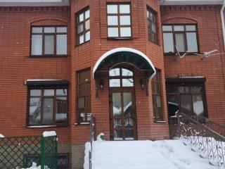  дом, 398 м², 7 соток