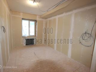 2-комн. квартира, 72 м², 4/5 этаж