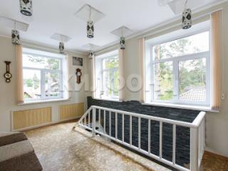  дом, 340 м², 7.6 соток