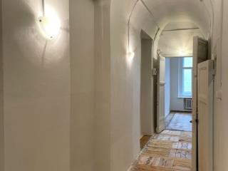 5-комн. квартира, 134.2 м², 1/3 этаж