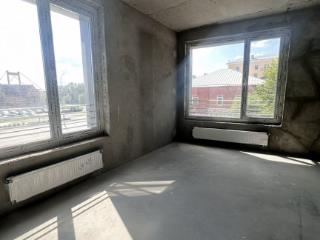 2-комн. квартира, 76 м², 4/18 этаж