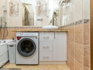 2-комн. квартира, 71 м², 9/22 этаж