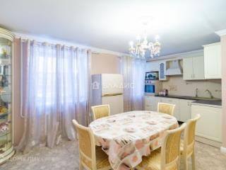 3-комн. квартира, 81.8 м², 2/7 этаж