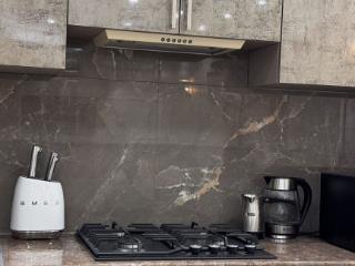  коттедж, 220 м², 6 соток