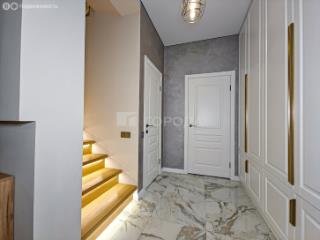 3-этажный дом, 80 м², 2 сотки