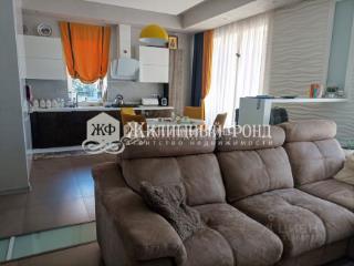 3-этажный дом, 250 м², 4.4 сотки