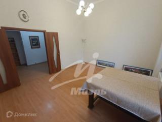 2-комн. квартира, 61 м², 2/6 этаж