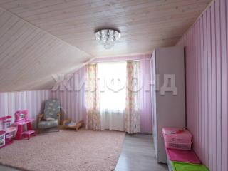  дом, 157.1 м², 7.8 соток