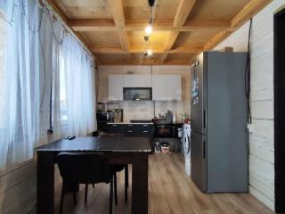  дом, 126.8 м², 9.6 соток