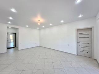 2-этажный дом, 200 м², 10 соток