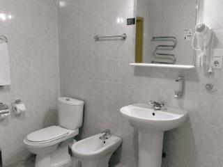 2-комн. квартира, 45 м², 2/4 этаж