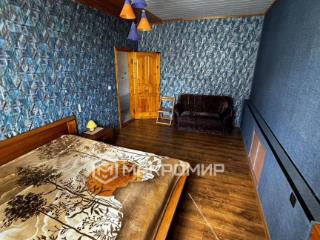  дом, 280 м², 18.3 соток