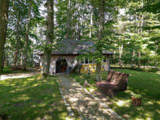 3-этажный коттедж, 632.2 м², 20.79 соток