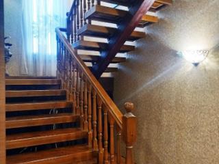 2-этажный коттедж, 200 м², 9 соток