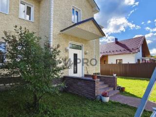  дом, 320 м², 10 соток