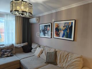 3-комн. квартира, 76 м², 4/9 этаж
