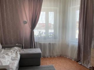 2-комн. квартира, 54 м², 2/5 этаж