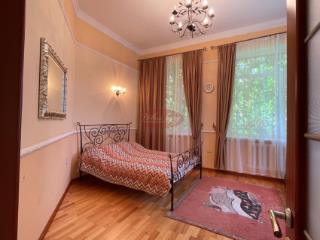 3-этажный коттедж, 350 м², 15 соток