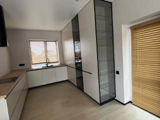  дом, 120 м², 8 соток