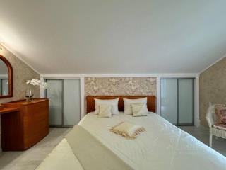 3-комн. квартира, 120 м², 5/6 этаж