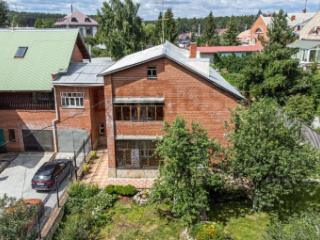 2-этажный коттедж, 383 м², 8 соток