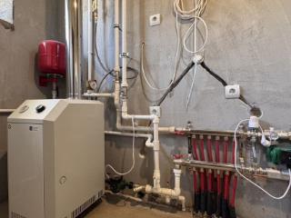  дом, 176 м², 8 соток