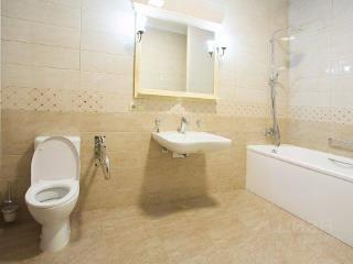 3-этажный дом, 469.2 м², 19 соток