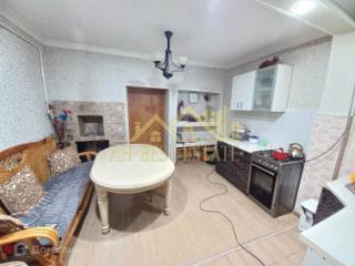 1-комн. квартира, 40 м², 1/1 этаж