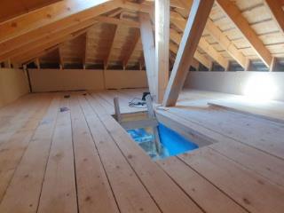  дом, 180 м², 10 соток