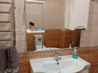 3-комн. квартира, 98 м², 7/7 этаж