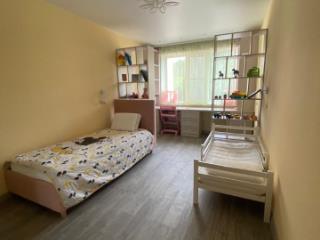 3-комн. квартира, 80.6 м², 2/10 этаж